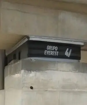 Neoprene bearings with steel plates manufactured by Everest Group